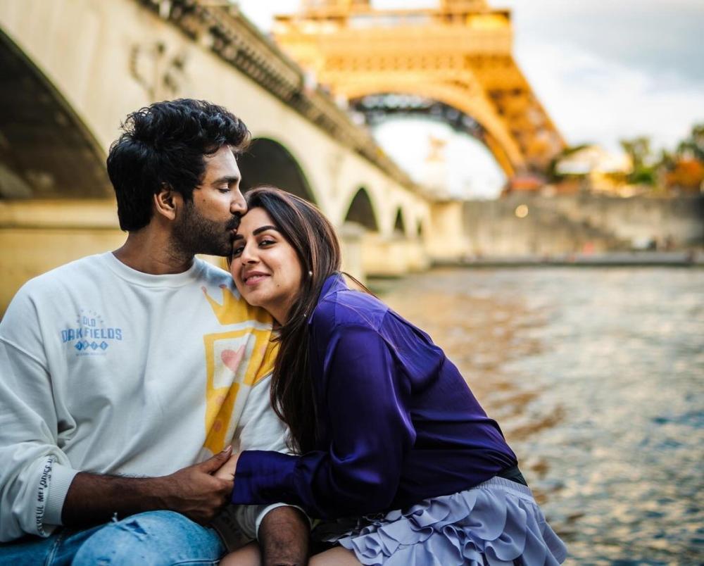 nikkii-galrani-photo-shoot-with-actor-aadhi